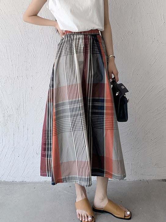 Plaid midi skirt with elastic waist